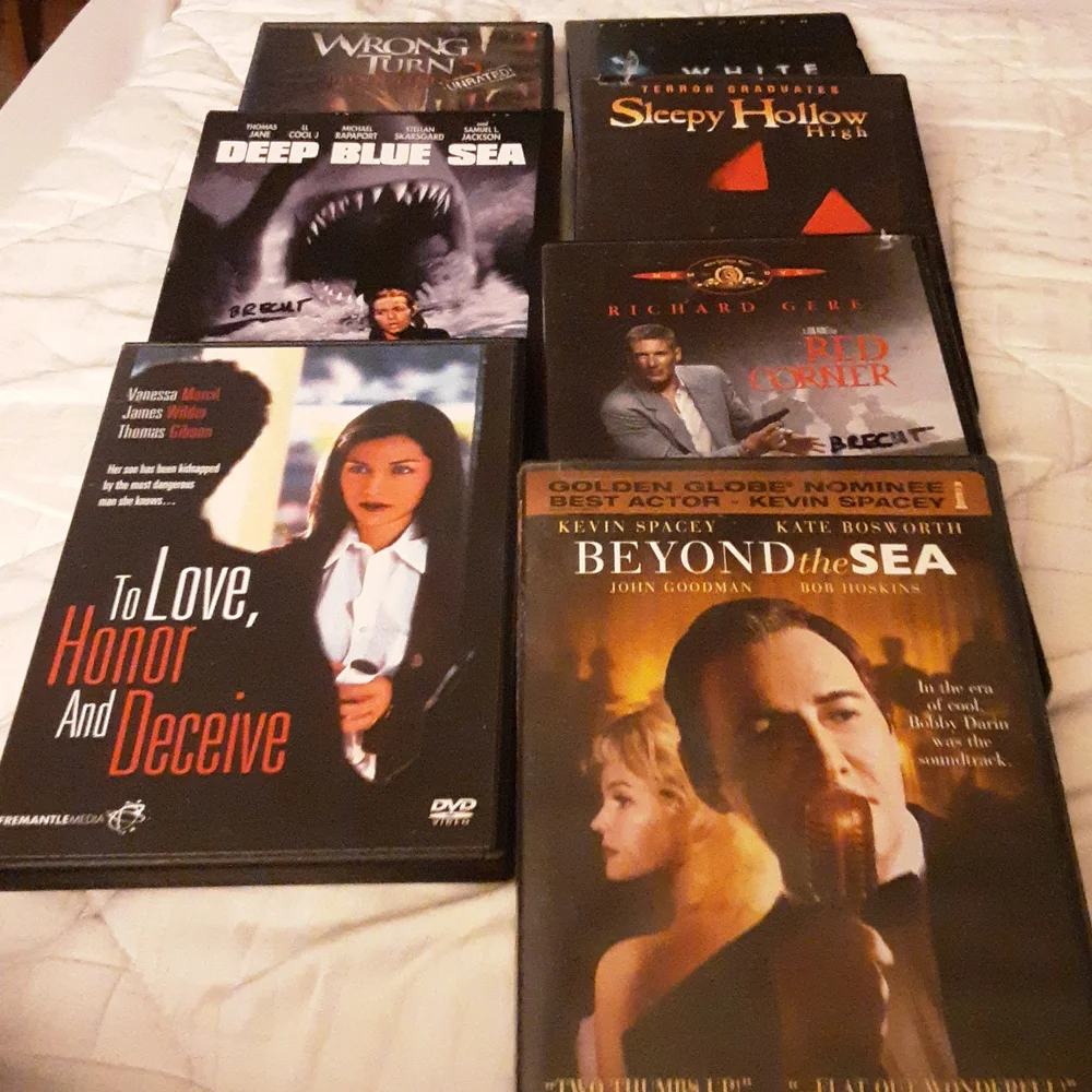 DVD MOVIES - Picture 3 of 3